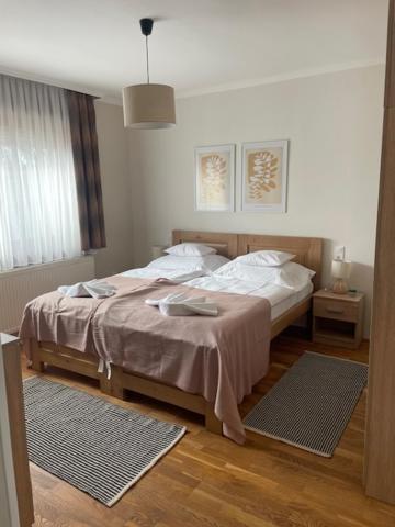 Alice Vendeghaz Bed and Breakfast Kalocsa Exteriör bild